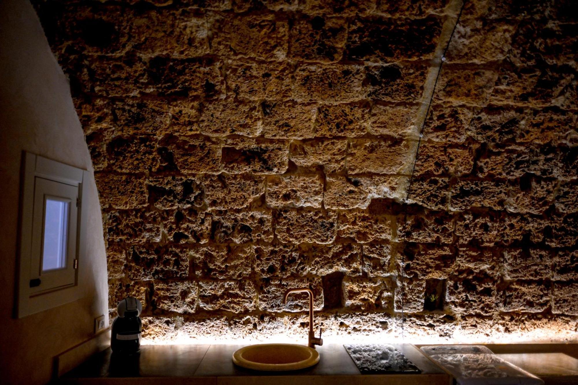 La Grotta, Luxury Suite & Spa Noto Bagian luar foto