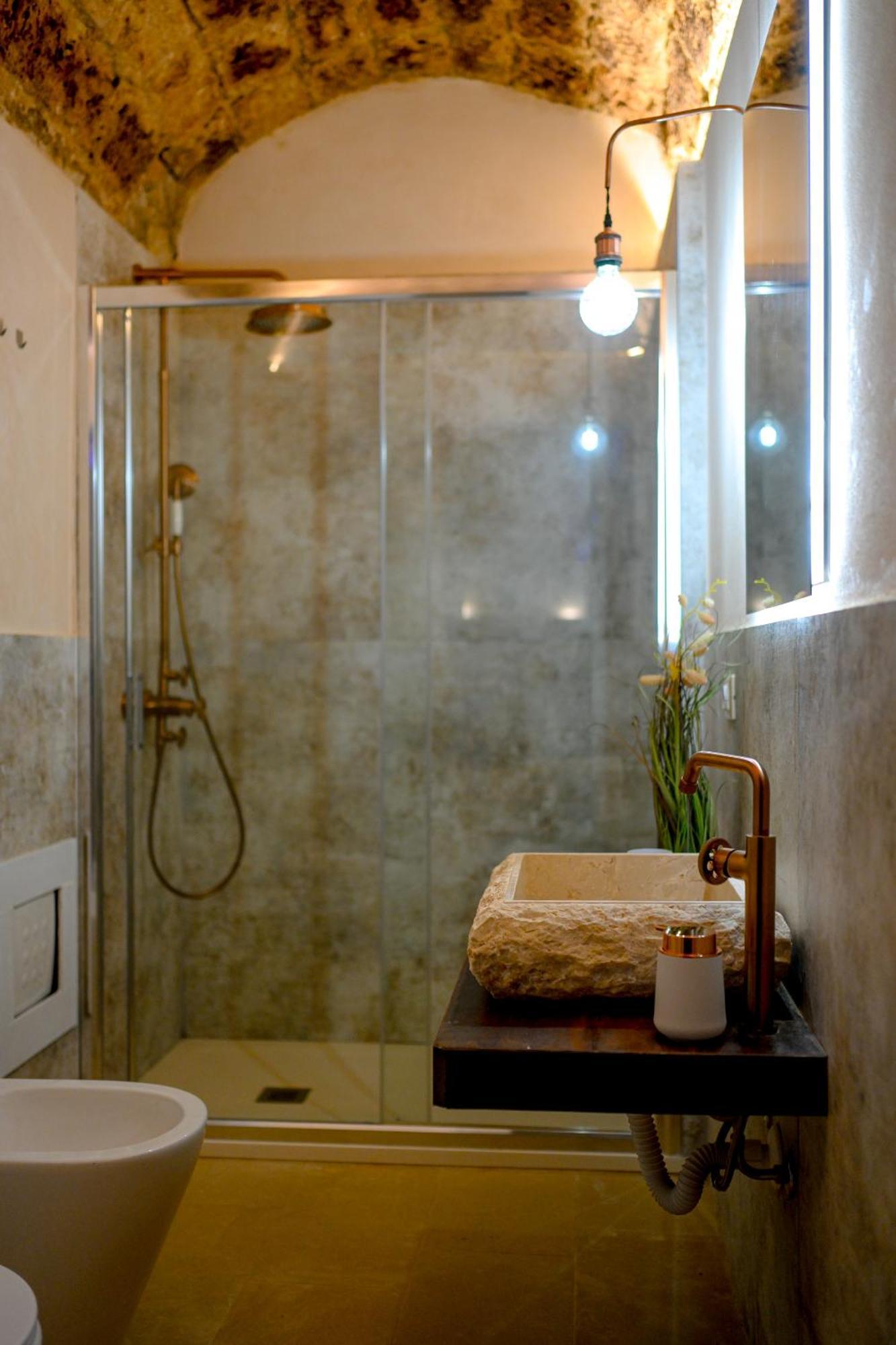 La Grotta, Luxury Suite & Spa Noto Bagian luar foto