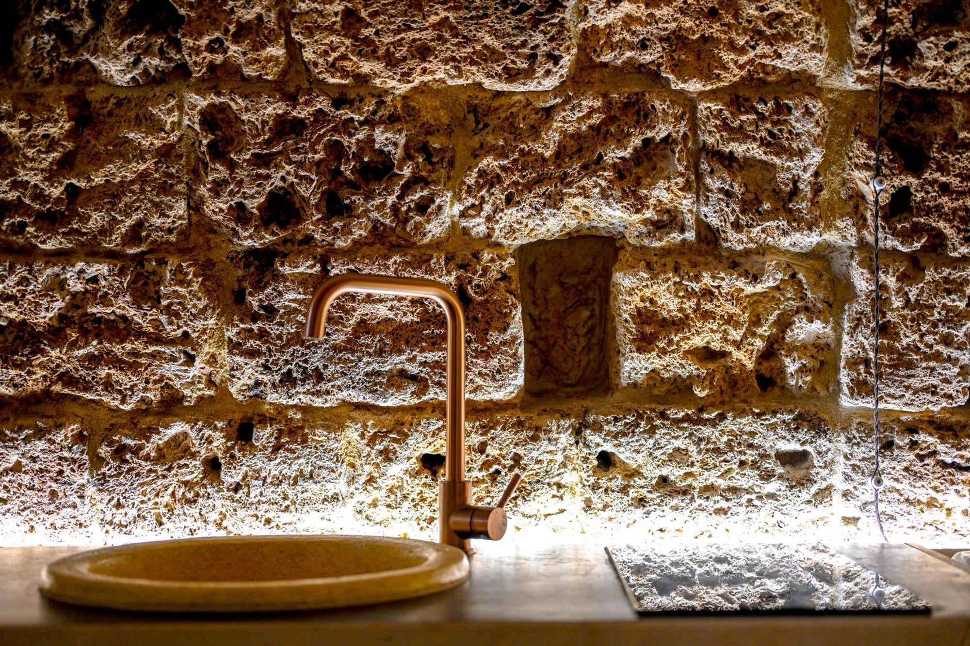 La Grotta, Luxury Suite & Spa Noto Bagian luar foto
